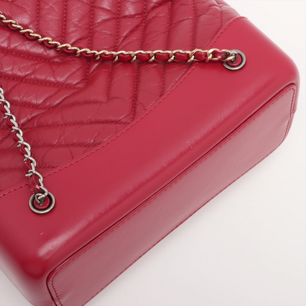 Chanel Gabrielle Matelassè Distressed Calfskin Leather 2-Ways Bucket Backpack Cherry Red