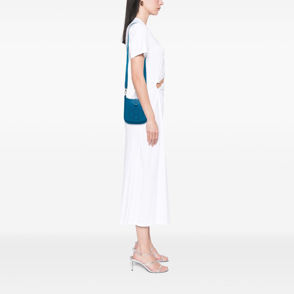 Hermès AB Hermès Blue Calf Leather Clemence Evelyne TPM 16 France