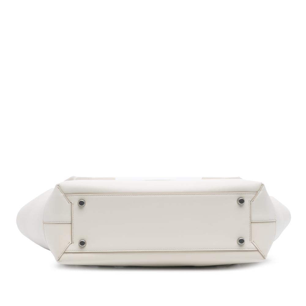 Bottega Veneta AB Bottega Veneta White Calf Leather Medium skin Maxi Intrecciato Arco Bag Italy