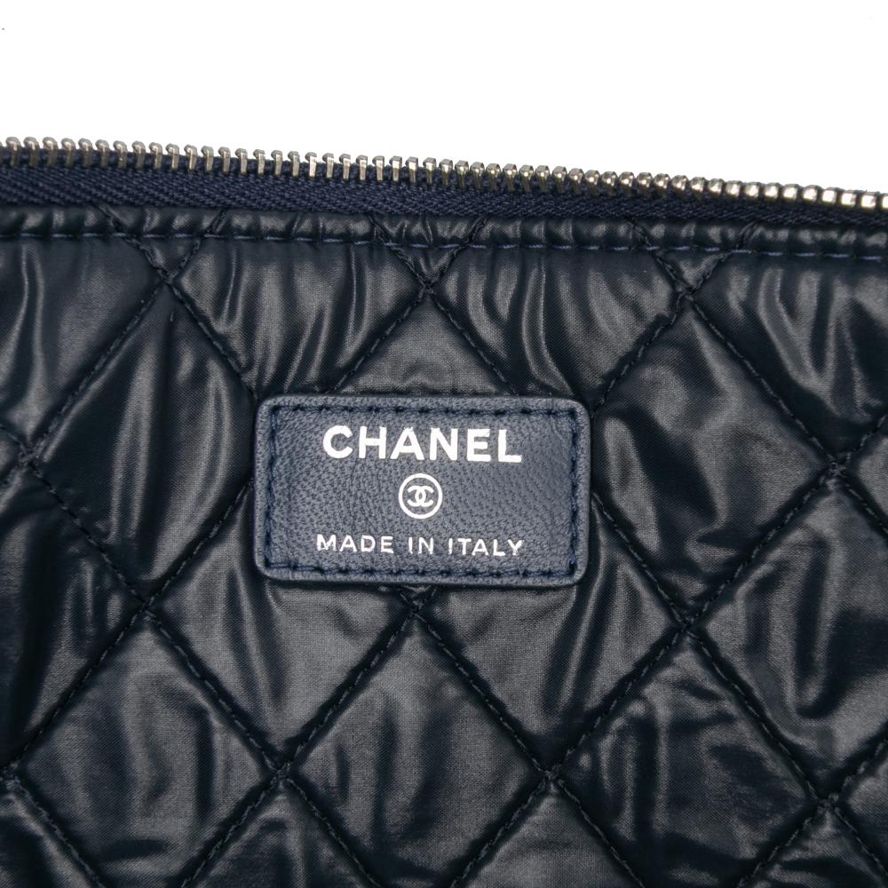 Chanel AB Chanel Blue Dark Blue Lambskin Leather Leather Large Quilted Lambskin O Case Clutch Italy