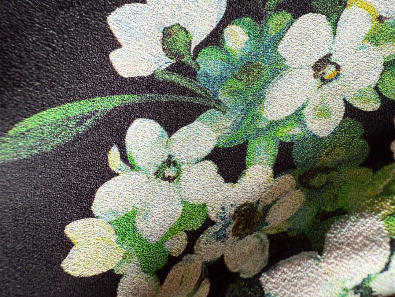 Dolce&Gabbana Robe froncée avec fleurs blanches