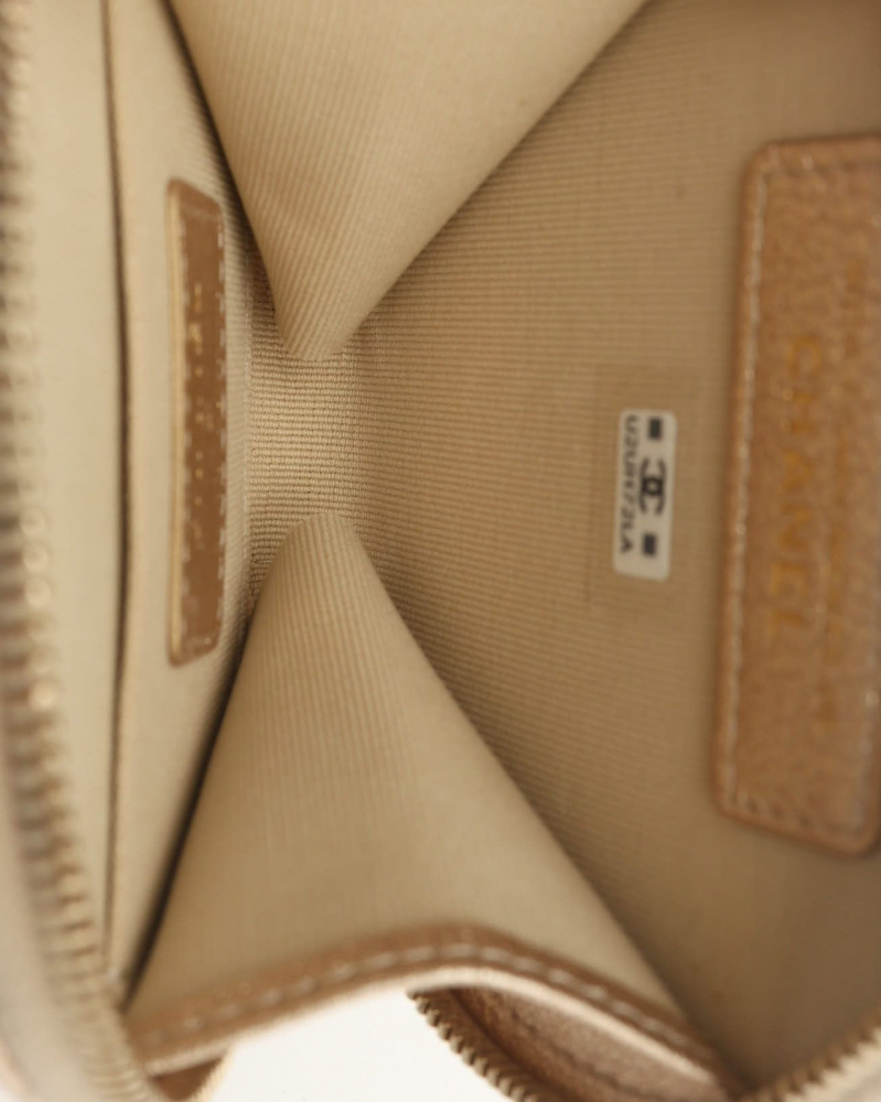 Chanel CC Coin & Airpod Case