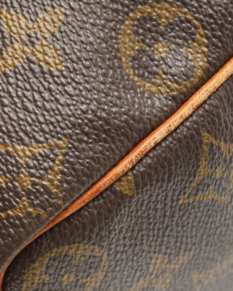 Louis Vuitton Monogram Speedy 40 Bag