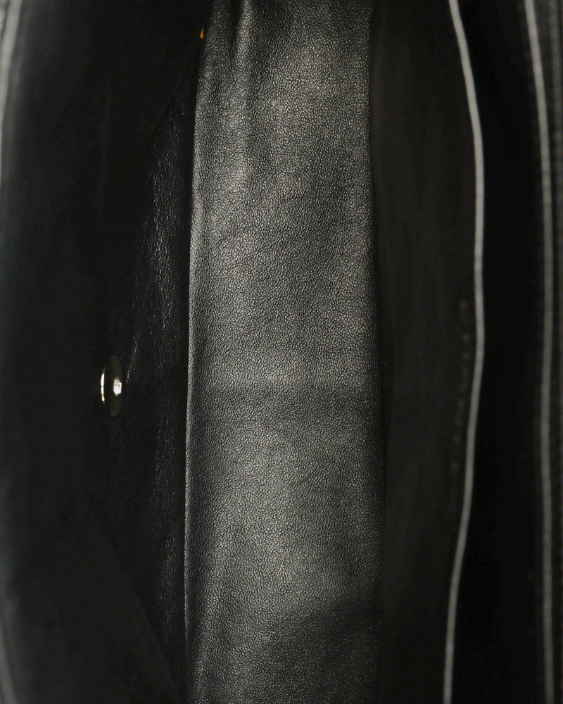 Chanel Classic Maxi Single Flap Bag