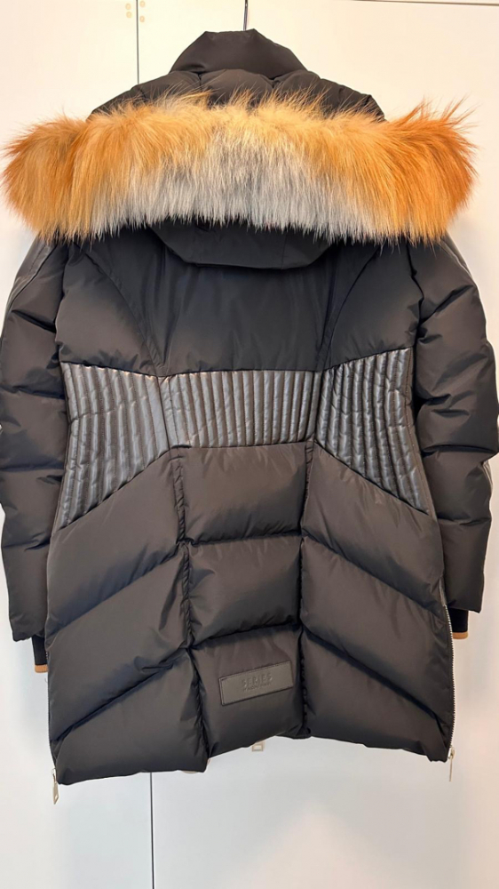 Nicole Benisti Series