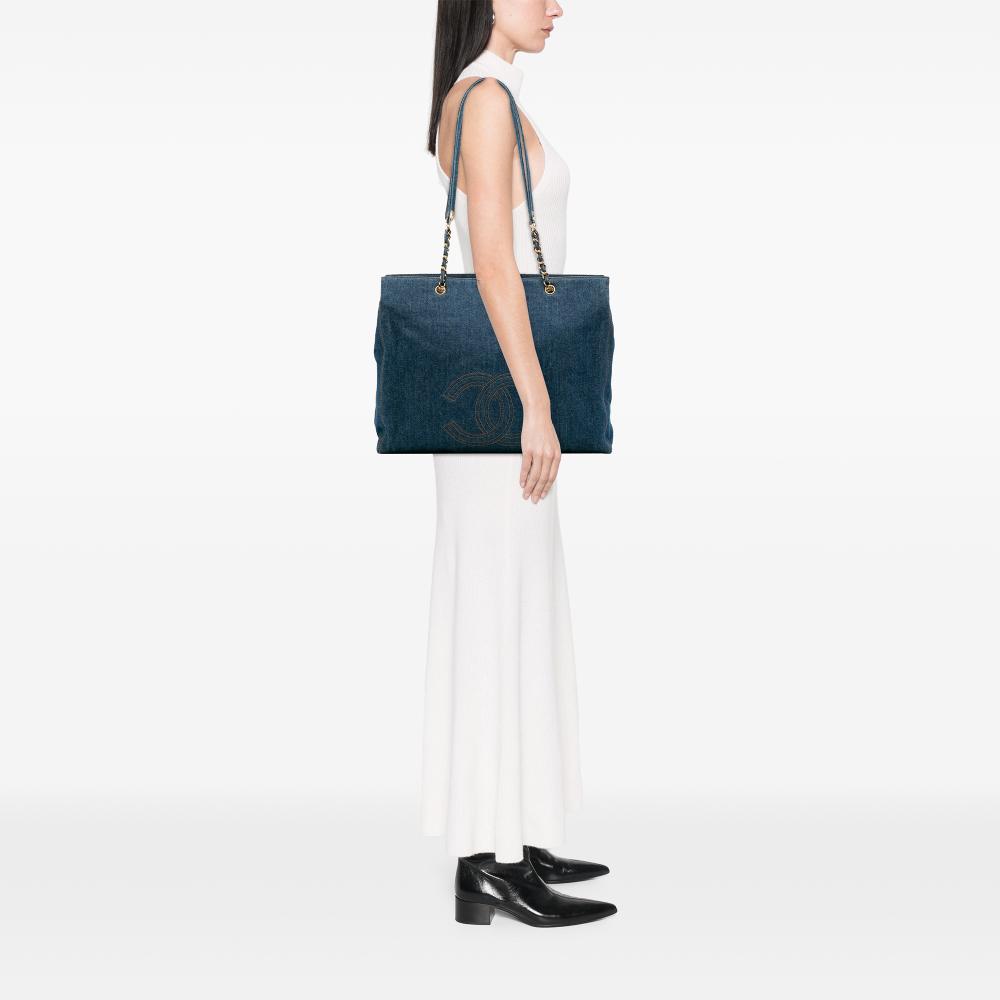 Chanel B Chanel Blue Denim Fabric CC Chain Tote Italy