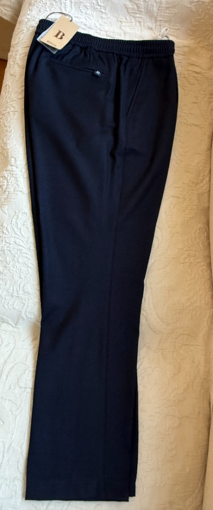 Boggi Flanellhose aus Wolle in Marine NEU