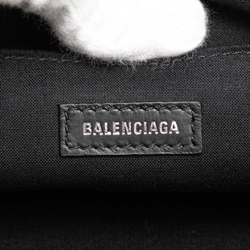 Balenciaga AB Balenciaga White Canvas Fabric M Navy Clip Clutch Italy