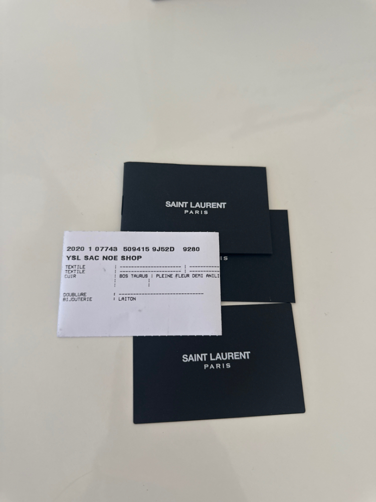 Yves Saint Laurent ligne Rive Gauche.