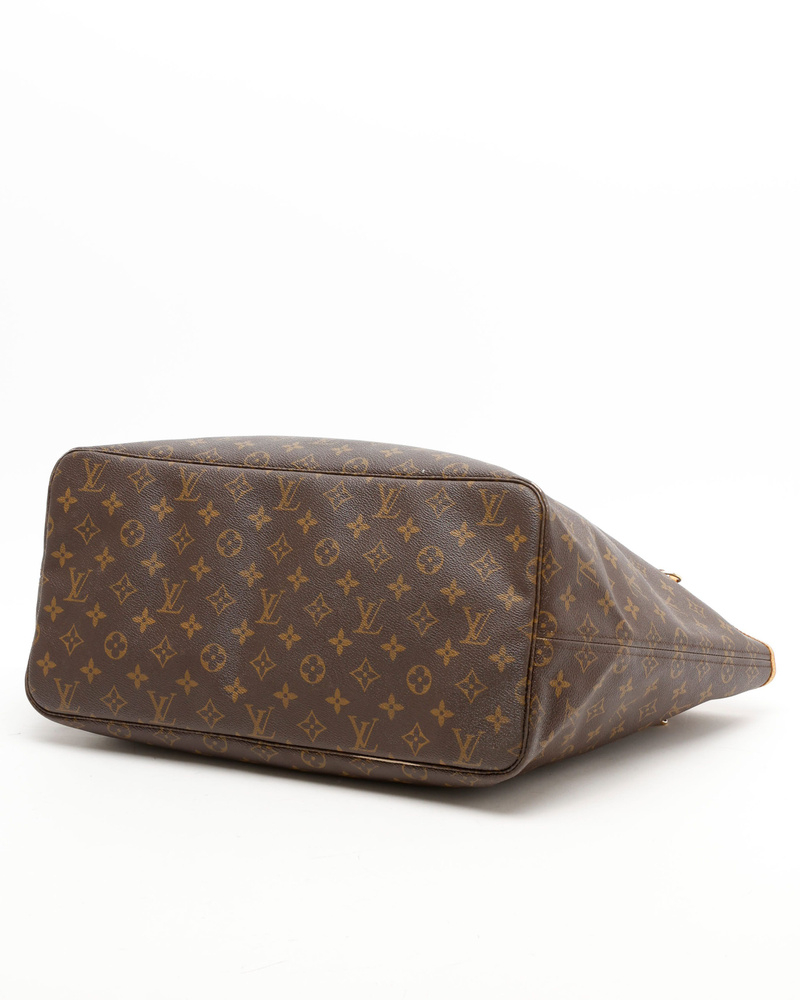 Louis Vuitton Monogram Neverfull GM Bag