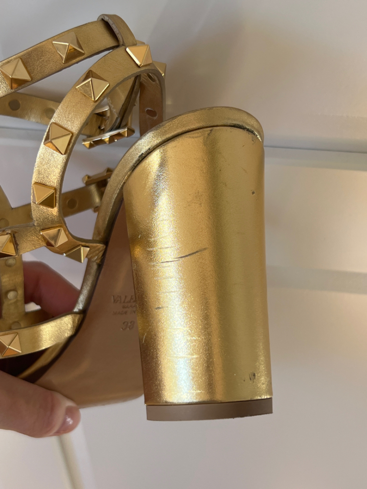 Valentino Garavani rockstud