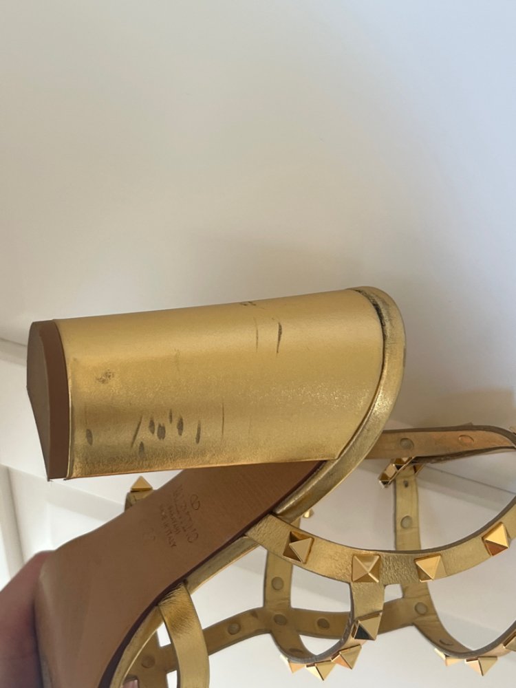 Valentino Garavani rockstud