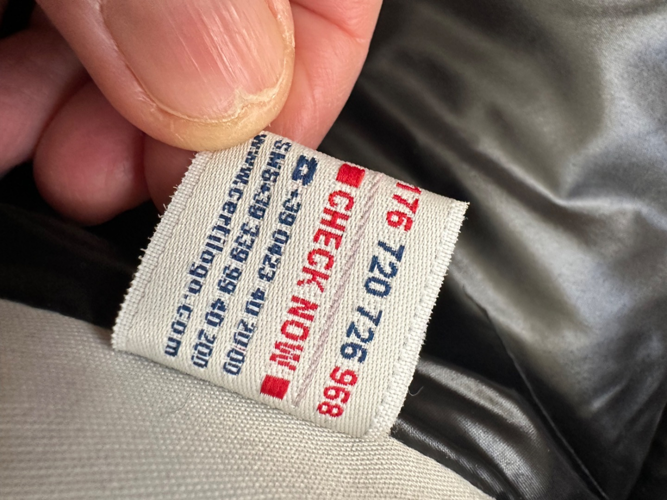 Moncler Langer Daunenmantel