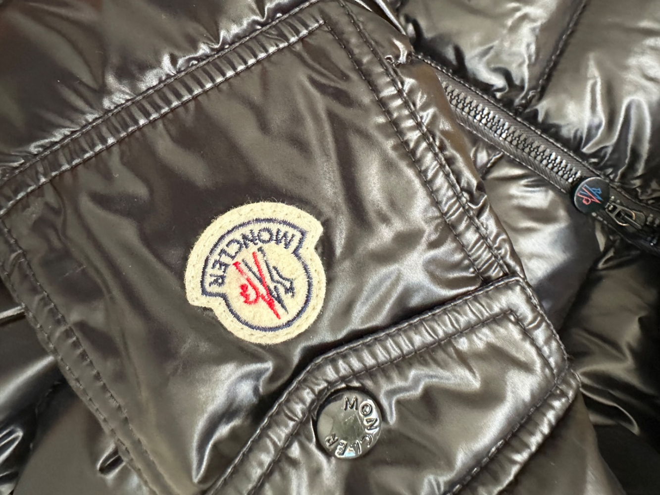 Moncler Langer Daunenmantel
