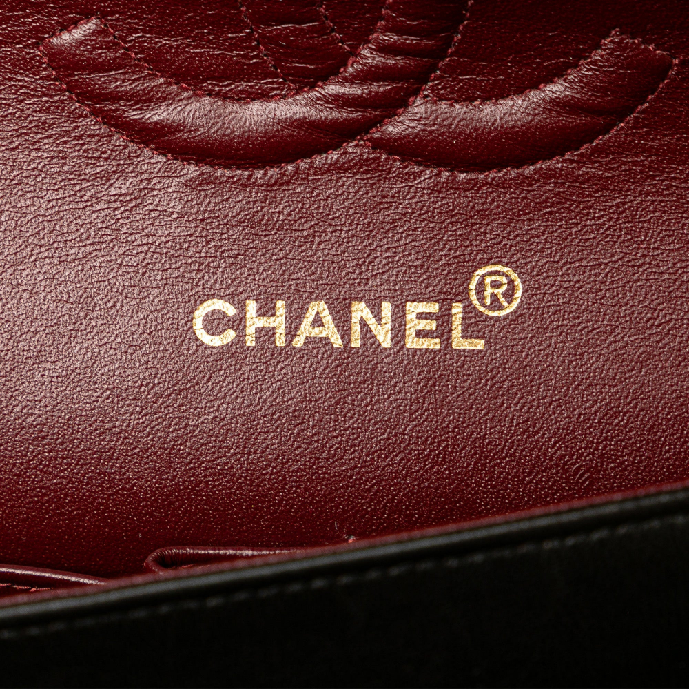 Chanel Vintage Classic Double Flap Medium Lambskin Leather Matelassè Shoulder Bag Black