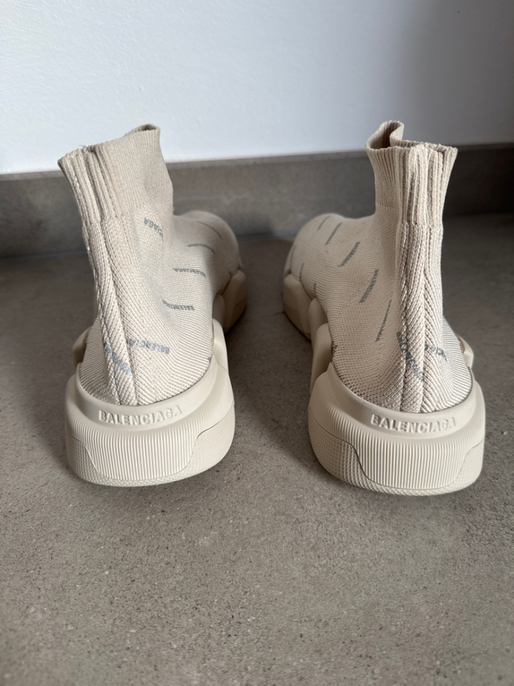 Balenciaga Speed