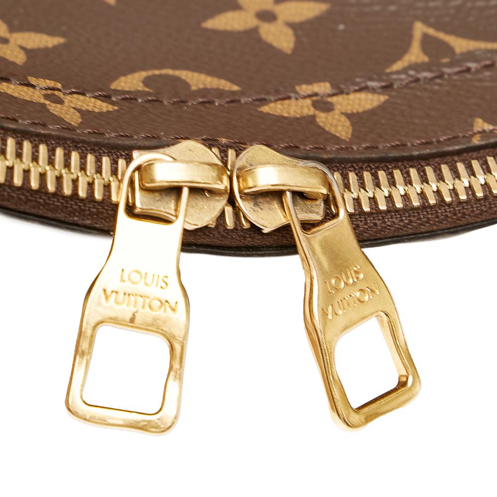 Louis Vuitton B Louis Vuitton Brown Monogram Canvas Fabric Monogram Soft Trunk Messenger MM France