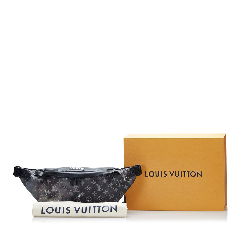 Louis Vuitton AB Louis Vuitton Black Monogram Canvas Canvas Monogram Galaxy Discovery Bumbag France
