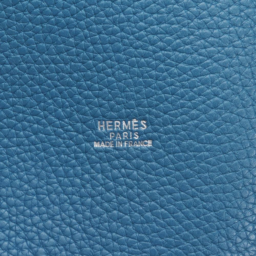 Hermès B Hermès Blue Calf Leather Clemence Mangeoire Bucket PM France