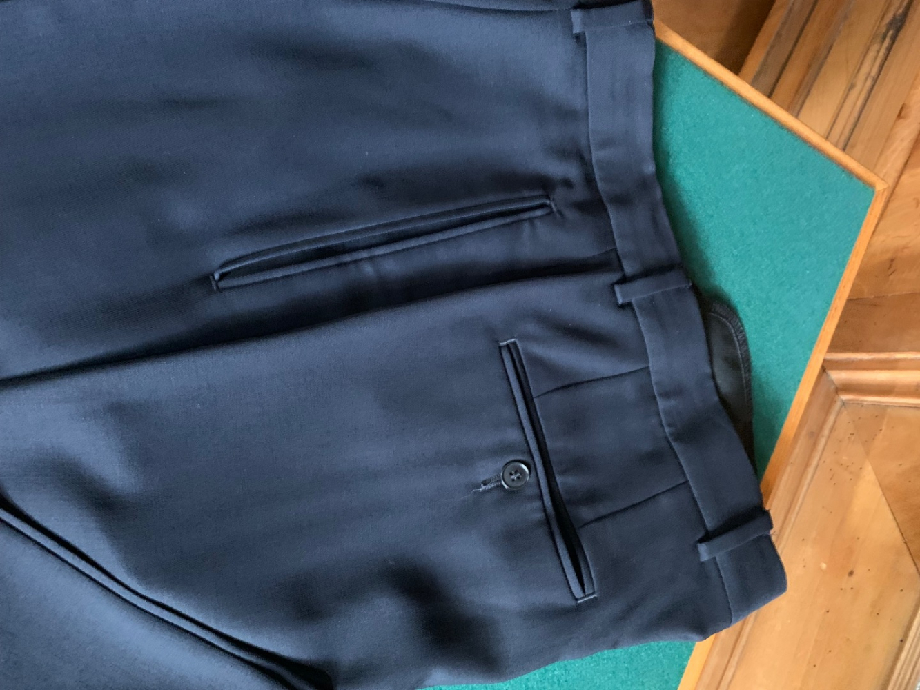 Cerruti FÜR HUGO BOSS ANZÜGE