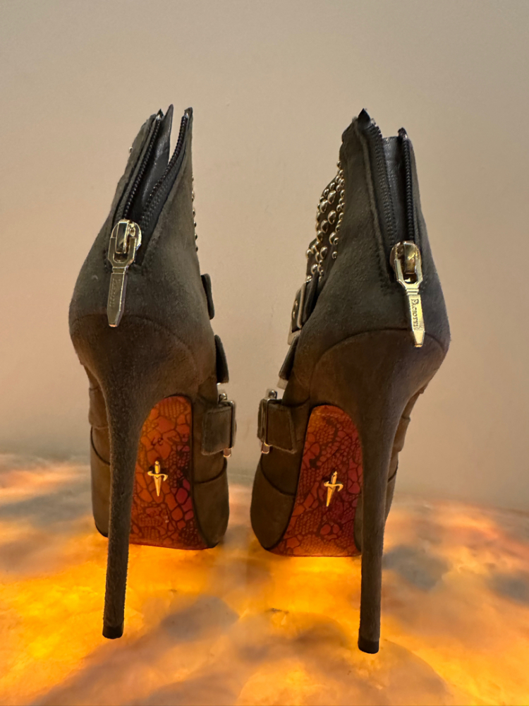 Cesare Paciotti Stiefelette