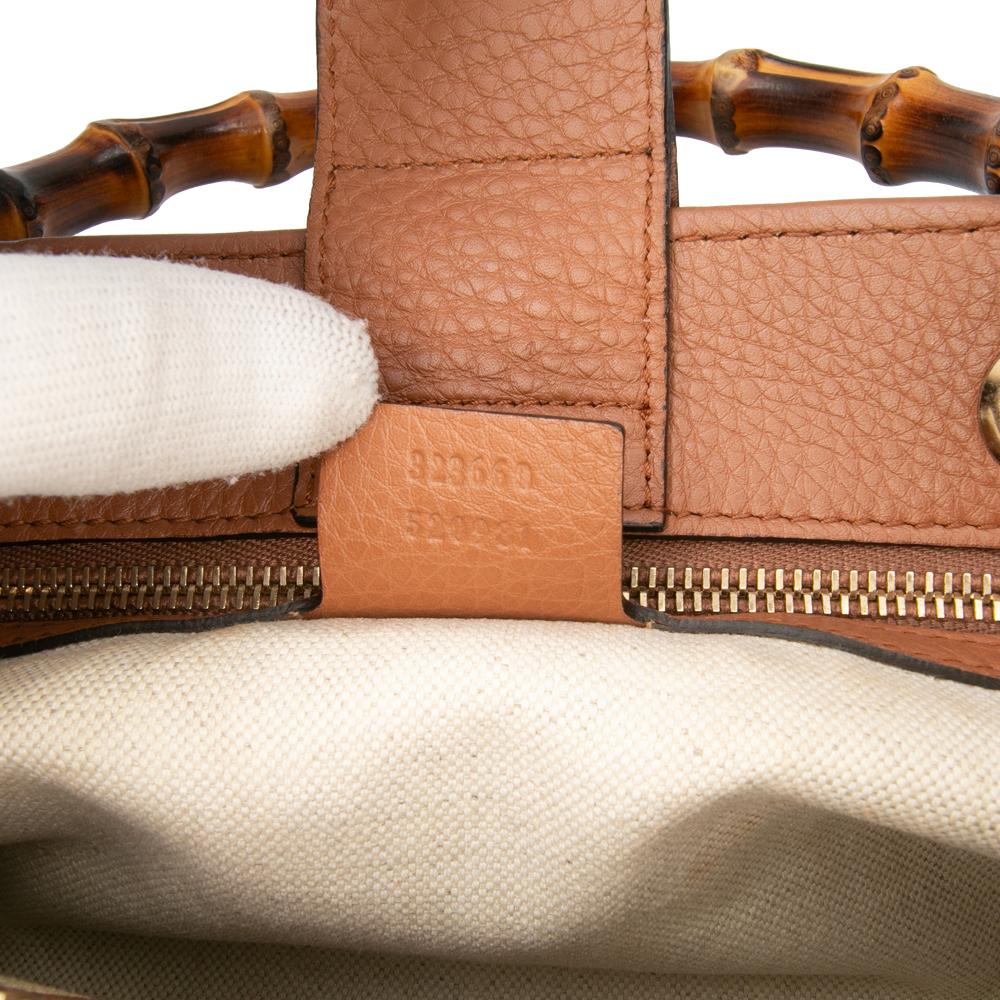 Gucci B Gucci Brown Calf Leather Medium skin Bamboo Shopper Satchel Italy