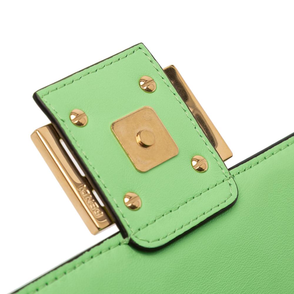 Fendi AB Fendi Green Light Green Nappa Leather Leather Small FF Nappa Embossed Chain Midi Baguette Italy