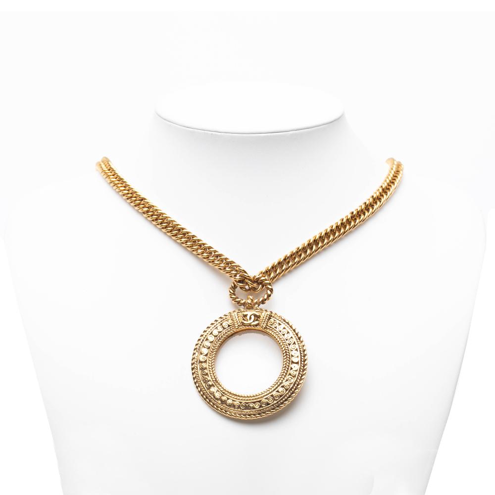 Chanel B Chanel Gold Gold Plated Metal Loupe Magnifying Glass Pendant Necklace France