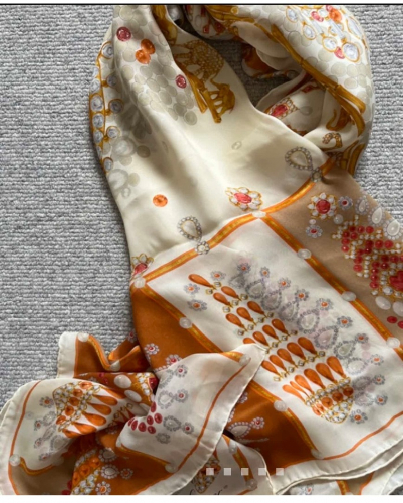 Cartier Grande écharpe en soie