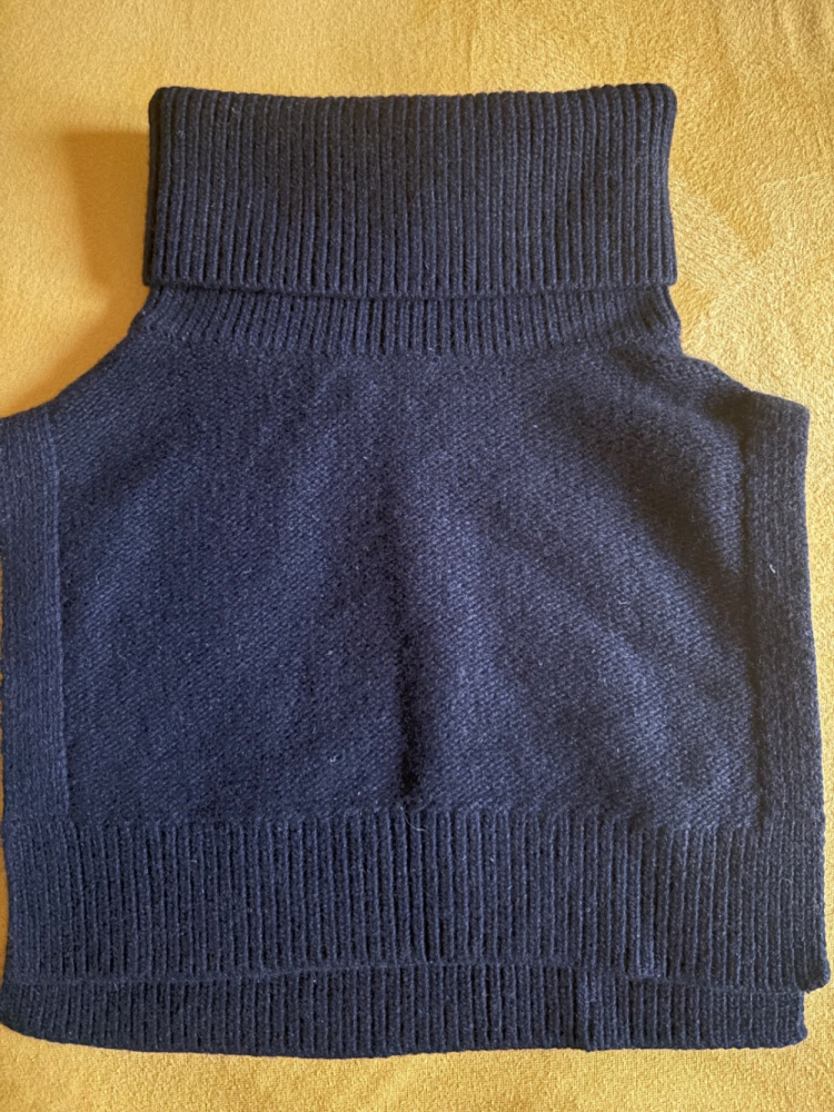 Cos Col roulé en laine