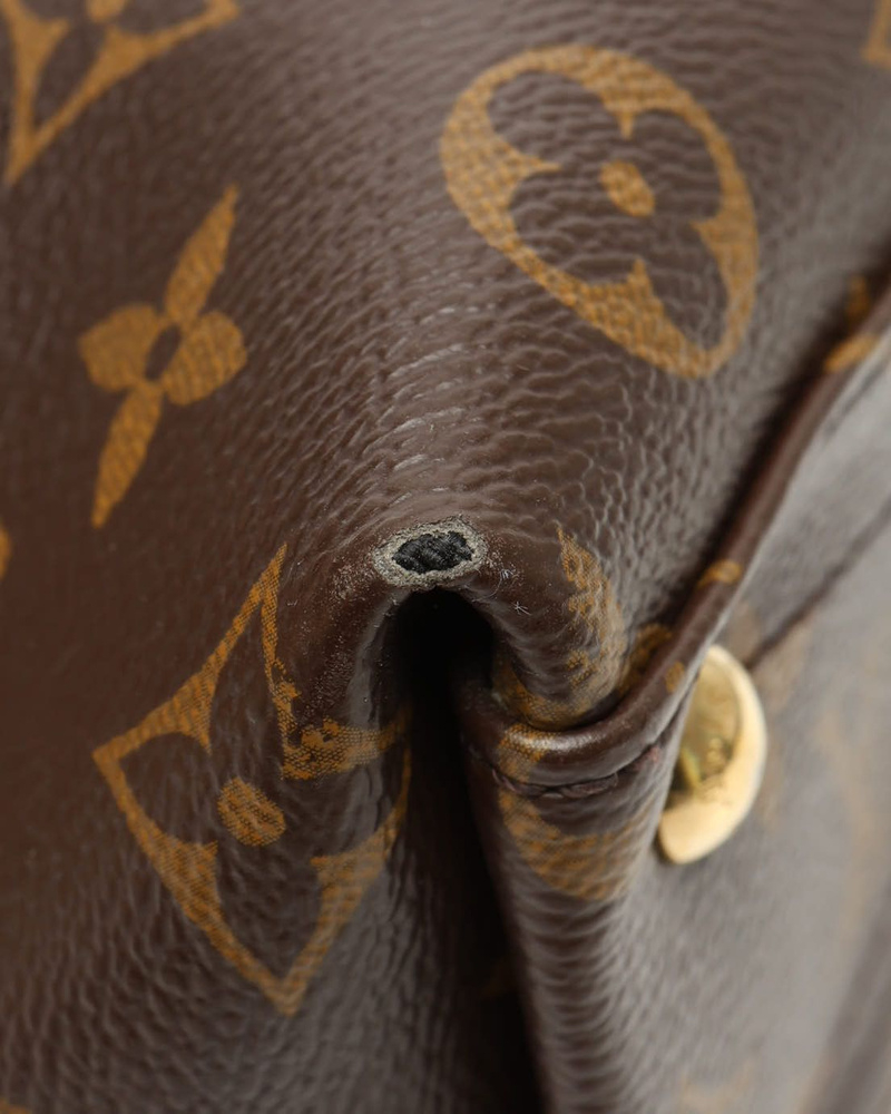 Louis Vuitton Monogram V Tote Bag