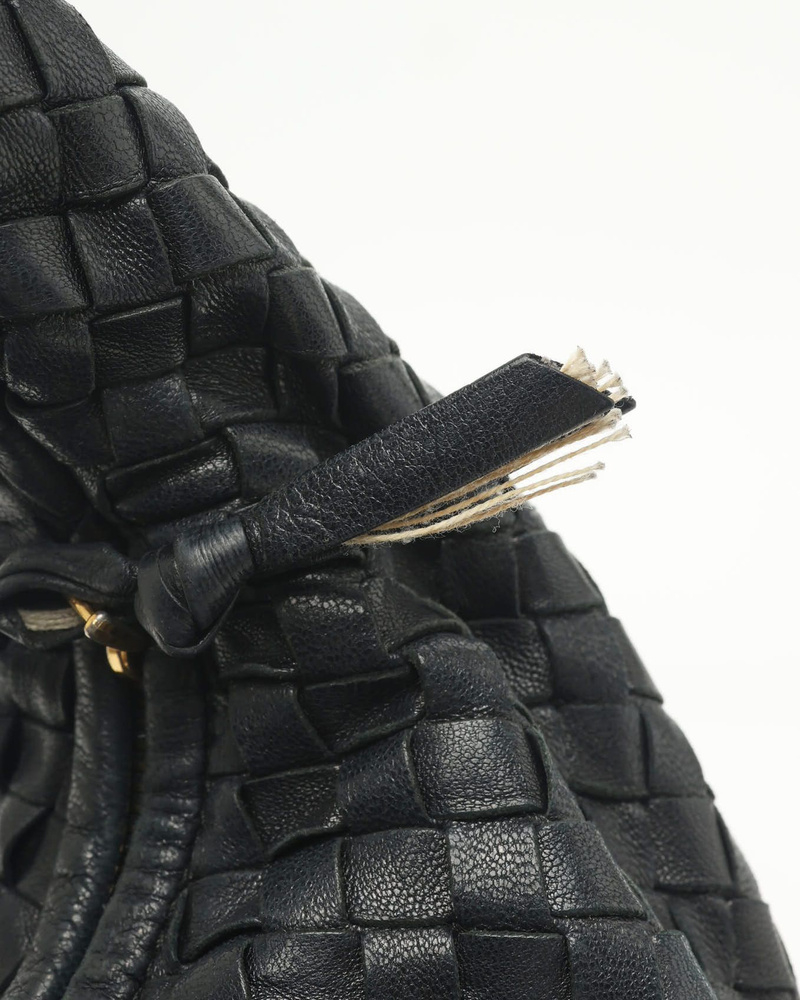 Bottega Veneta Medium Intrecciato Hobo Bag