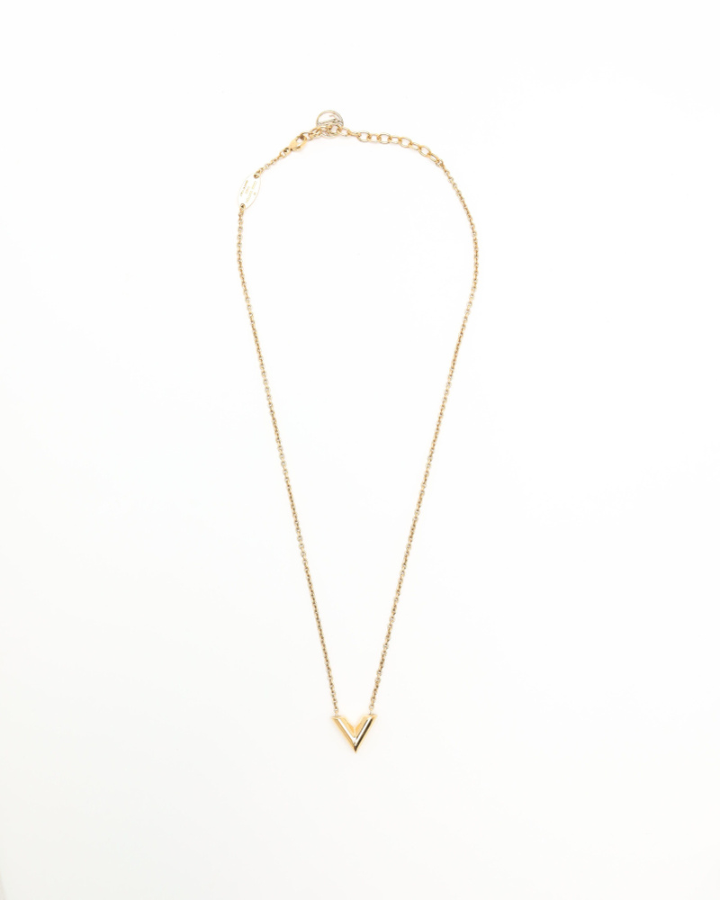 Louis Vuitton Essential V Necklace