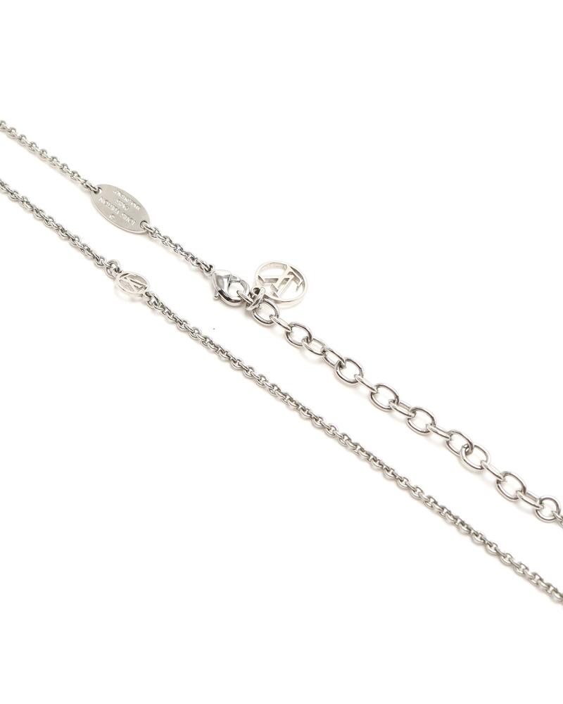 Louis Vuitton Essential V Necklace