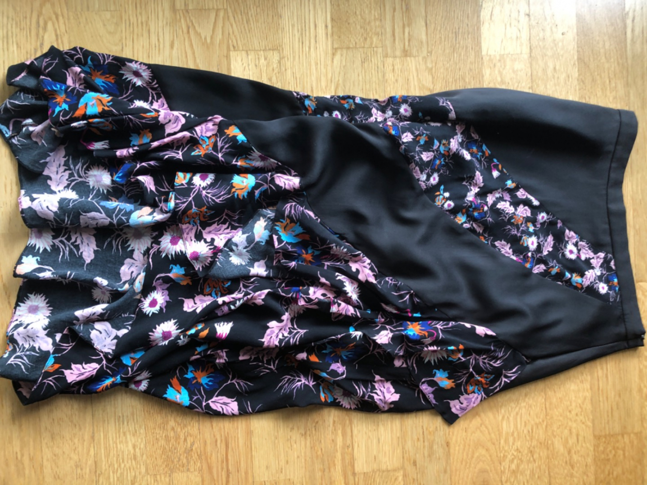 Sandro Langer ausgestellter Rock