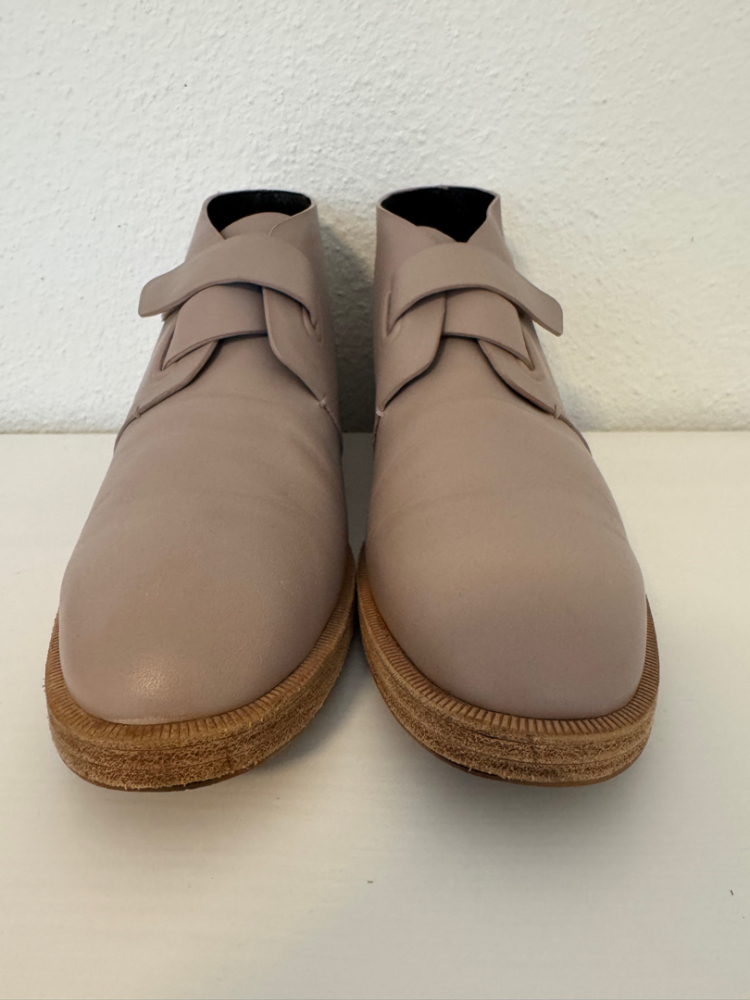 Balenciaga Leather ankle boots