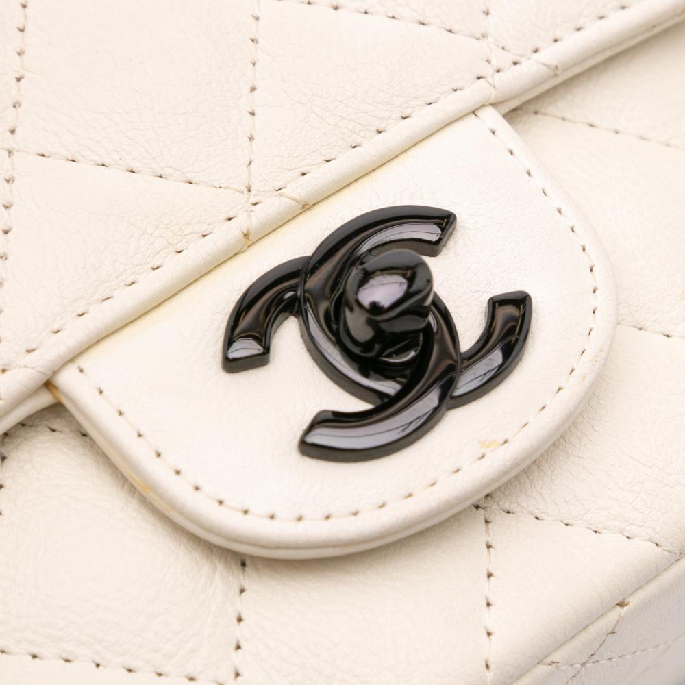 Chanel B Chanel White Ivory Calf Leather Mini Square Classic Crumpled skin Single Flap Italy