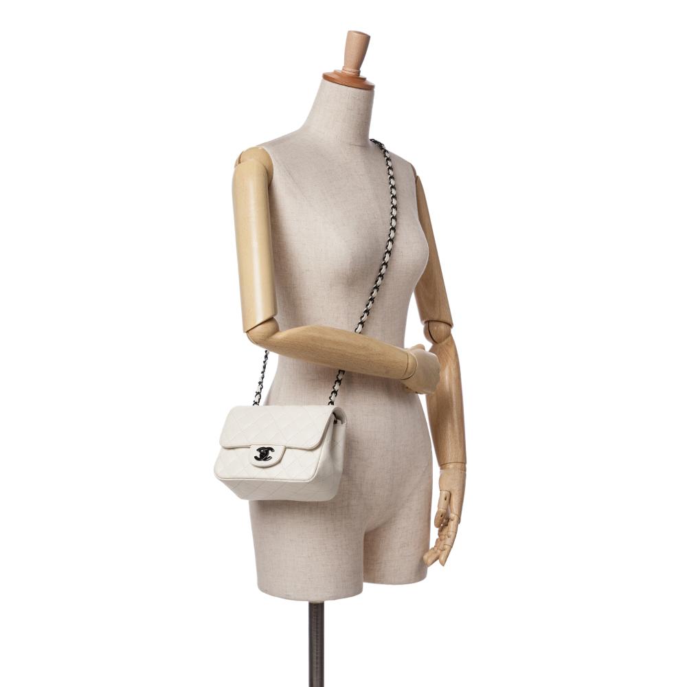 Chanel B Chanel White Ivory Calf Leather Mini Square Classic Crumpled skin Single Flap Italy