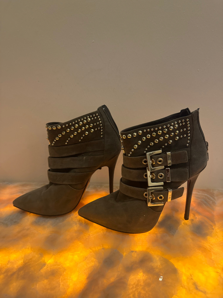 Cesare Paciotti Stiefelette