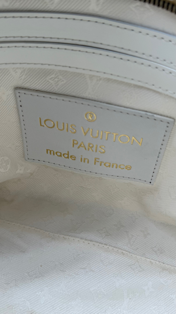 Louis Vuitton Barbès