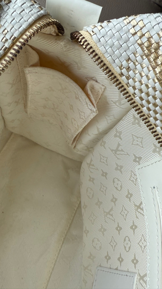 Louis Vuitton Barbès