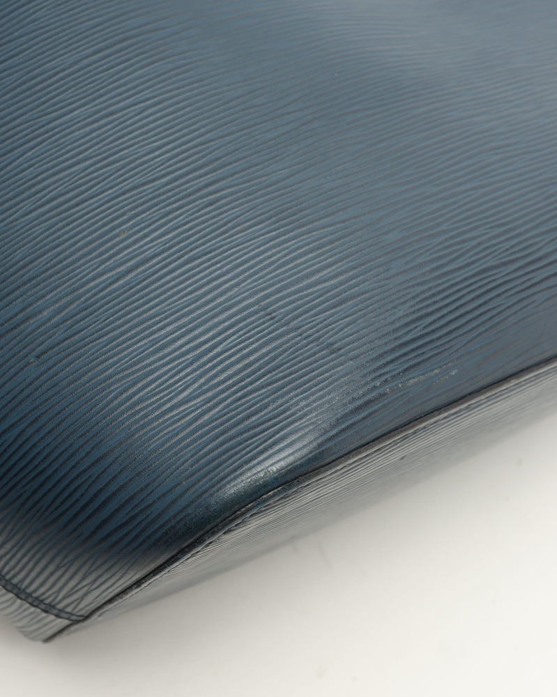 Louis Vuitton Epi Neverfull MM Tote Bag