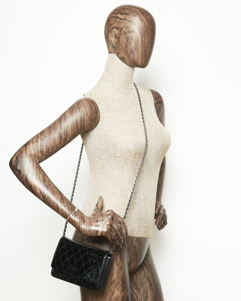 Chanel Patent Wallet On Chain Bag