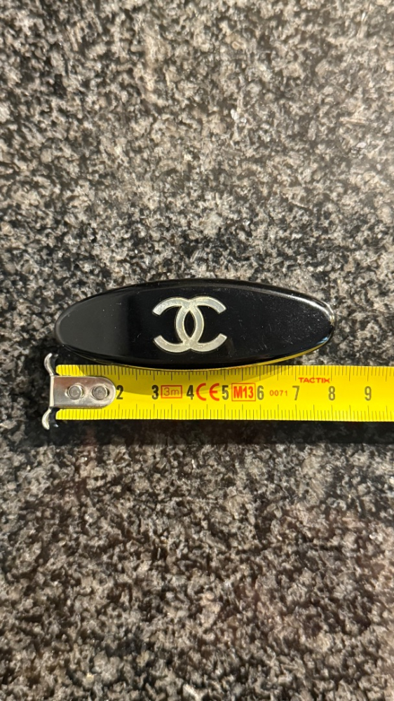 Chanel Pince à cheveux