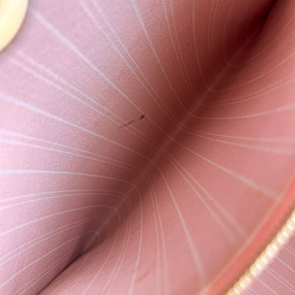 Louis Vuitton Onthego GM By The Pool Canvas Shopper Handbag Giant monogram