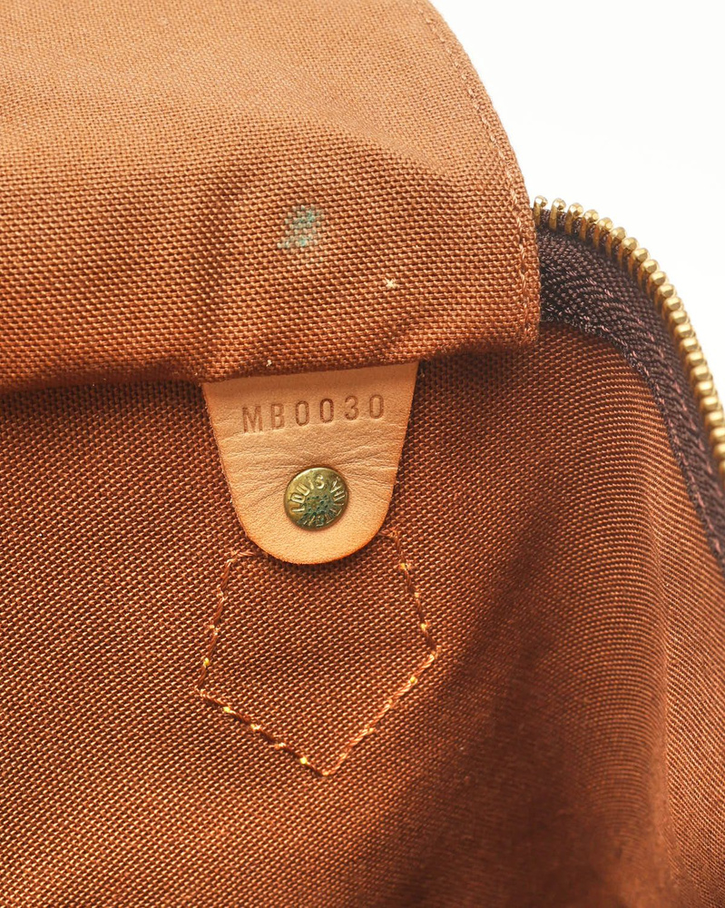 Louis Vuitton Monogram Speedy 40 Bag