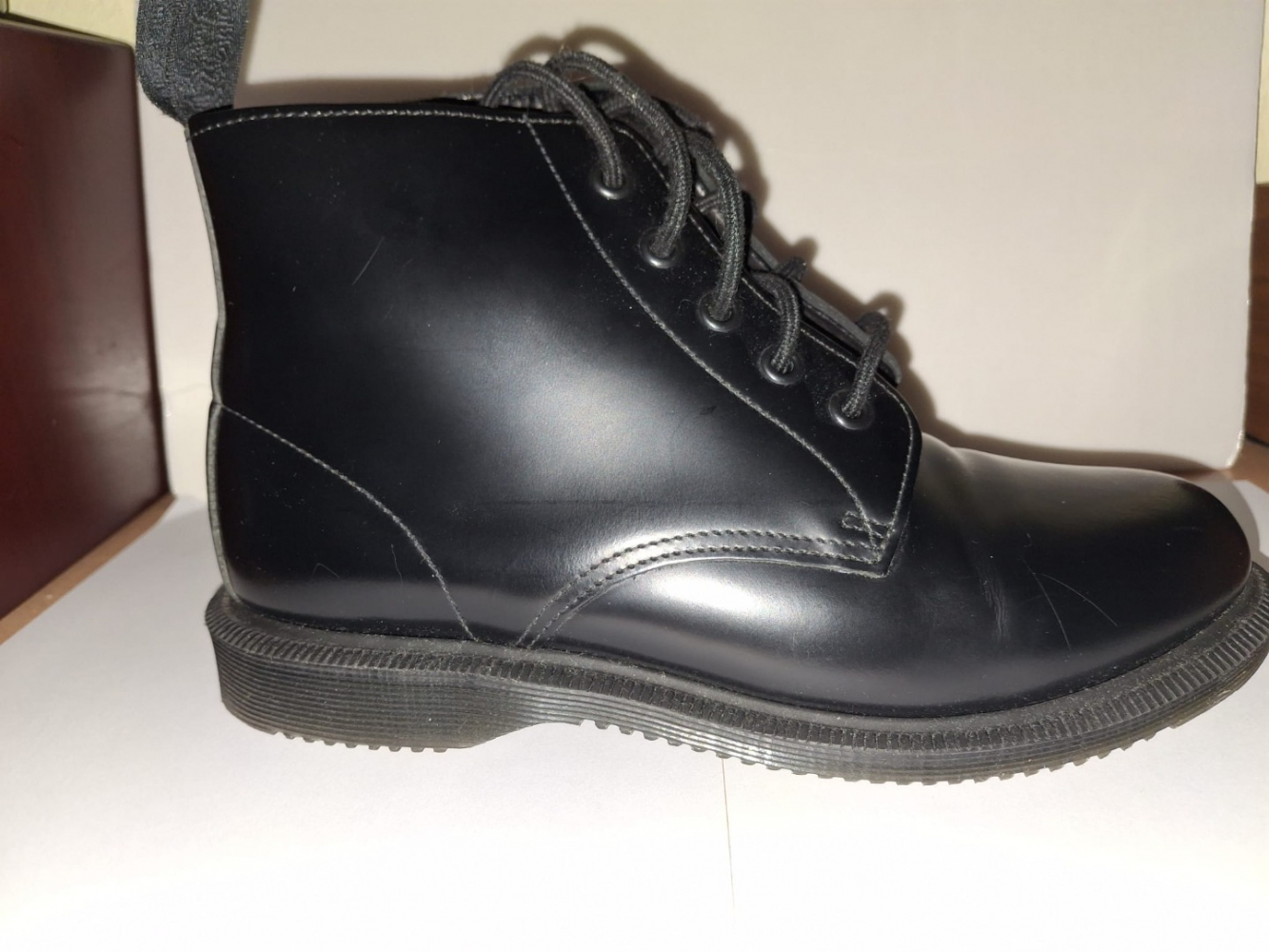 Dr. Martens Emmeline