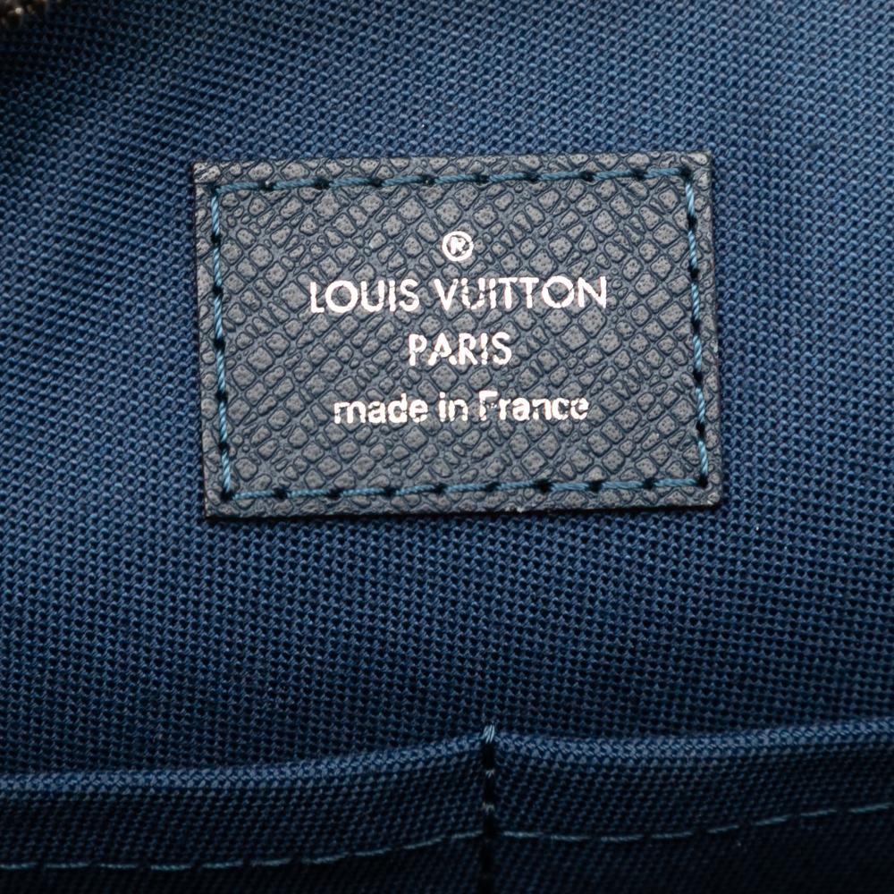 Louis Vuitton B Louis Vuitton Blue Navy Taiga Leather Leather Taiga Grigori PM France