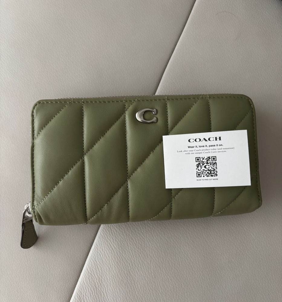 Coach portefeuille rembourré