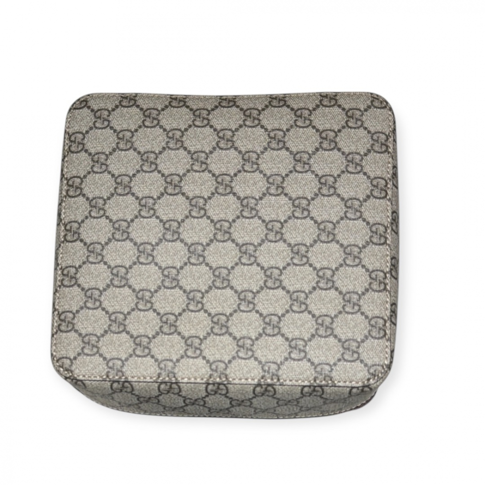 Gucci beautycase